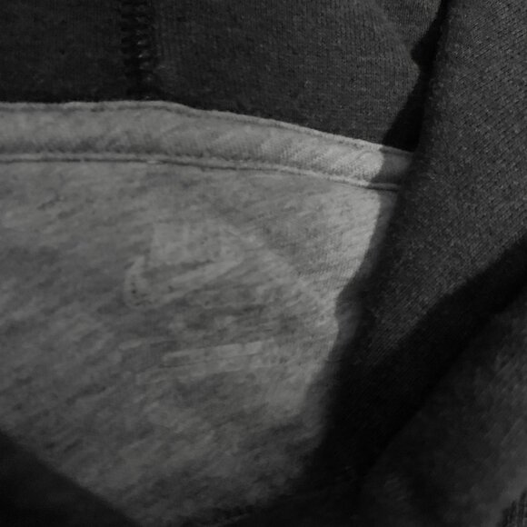 Nike Retro Dark Grey Charcoal Hoodie - Picture 3 of 4